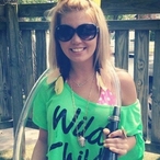 Nathanaëlle - Club échangiste à Lac-Saint-Jean-Est Profil de Nathanaëlle, 27 ans, Club échangiste à Lac-Saint-Jean-Est (Québec)